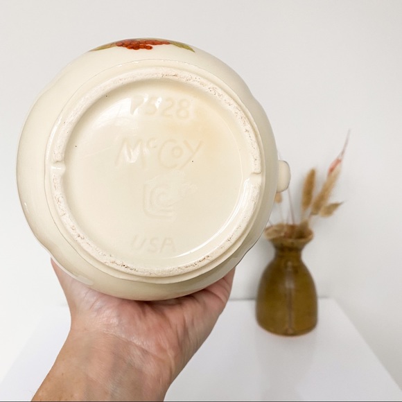 Vintage Mccoy pitcher - Picture 4 of 6